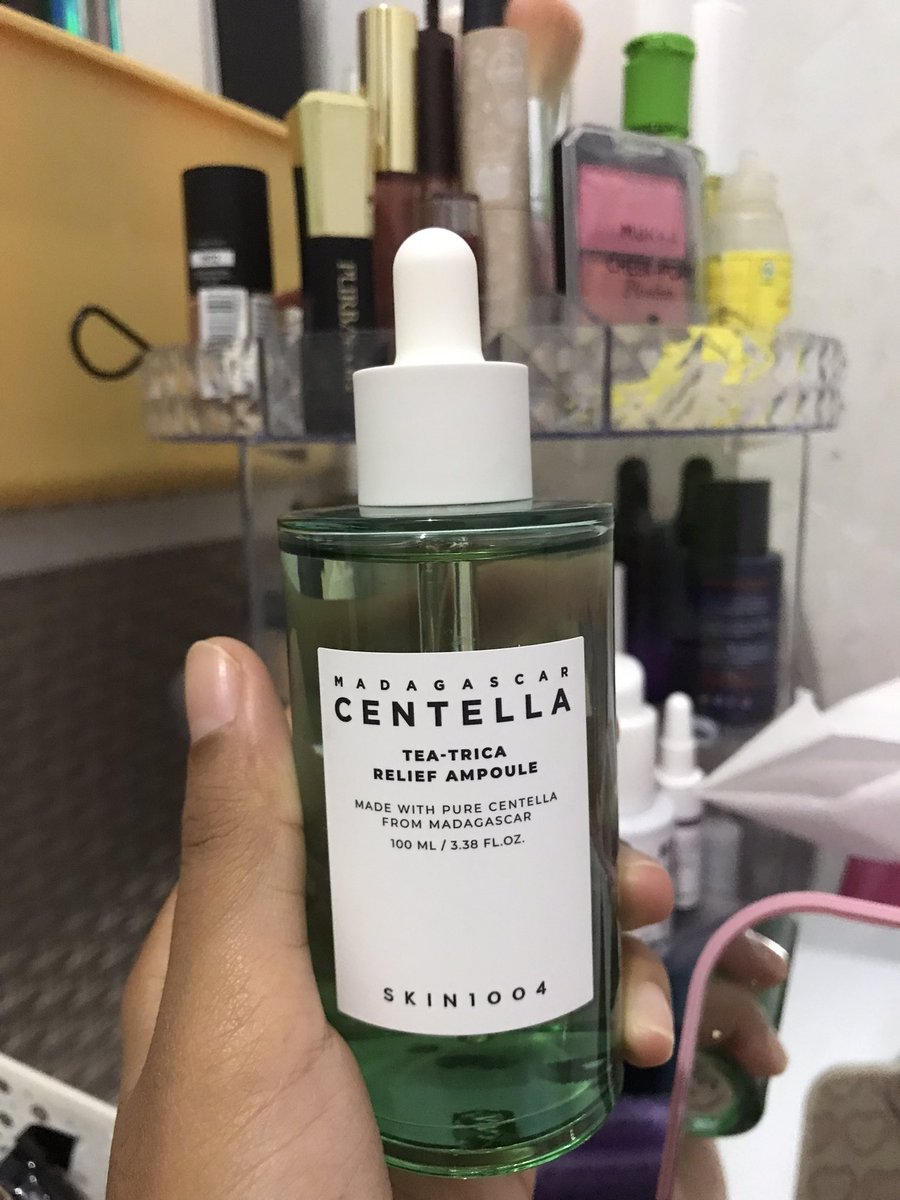 elphoriakoo's tweet photo. Preloved Toner Somethinc Glow Maker, serum Joylab, serum Lacoco, dan serum centella tea trica 
Semua pemakaian rata-rata 2-3kali karena gk cocok jadi ku jual.

Dom depok.
#zonauang #zonajajan #preloved #lacoco #skincare #somethinc #centella #joylab https://t.co/1uy1pxUP4e