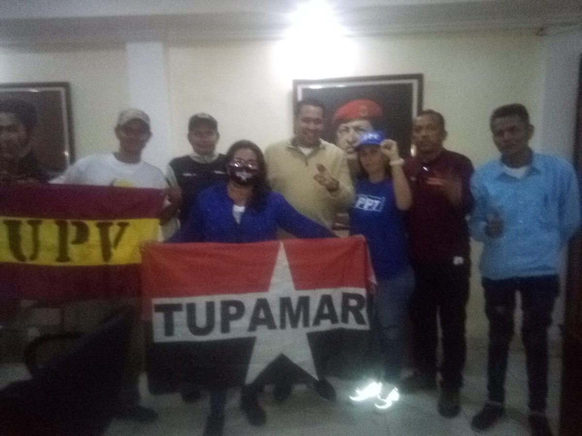SOSTUVIMOS LA PRIMERA REUNIÓN DE ESTE AÑO EL GRAN POLO PATRIÓTICO, JUNTO AL PARTIDO SOCIALISTA UNIDO DE VENEZUELA ,  CON LA FINALIDAD DE SEGUIR AVANZANDO, Y CONTINUAR CON EL APOYO DE LA  AGENDA DE NUESTRO ALCALDE <a href="/jesusriosanaco/">Jesús David Ríos</a> <a href="/NicolasMaduro/">Nicolás Maduro</a> <a href="/dcabellor/">Diosdado Cabello R</a>