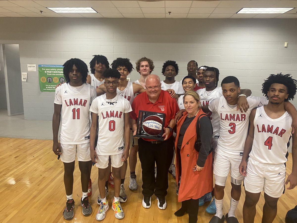 LamarTexansFB's tweet photo. Congrats to Coach Van Dusen on his 200th career victory tonight! Great job Dusey! @lamartexansbas1 @lamarlifeonline @HISDAthletics https://t.co/fiTTGR9b77