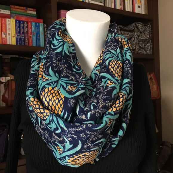 UniquebyDesigns's tweet image. So good I had to share! Check out all the items I'm loving on @Poshmarkapp #poshmark #fashion #style #shopmycloset #vintage #lizclaiborne: posh.mk/Qmi7qYuRexb