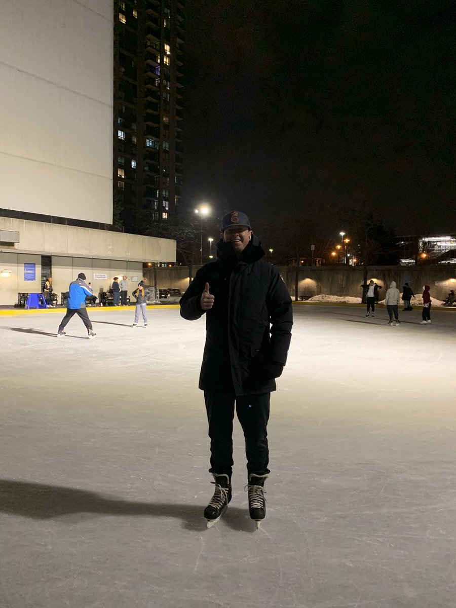 MarkThomas__'s tweet photo. @MetaRidesNFT Back on the ice for my fav team @MetaRidesNFT @hurmieNFT @legitcraigh  #MetaAlliance https://t.co/arptYOjOHp