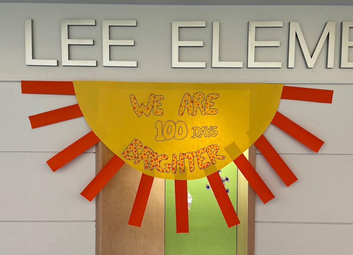 Celebrating the 100th day of school today <a href="/RHLeeESAACPS/">RHLeeESAACPS</a>