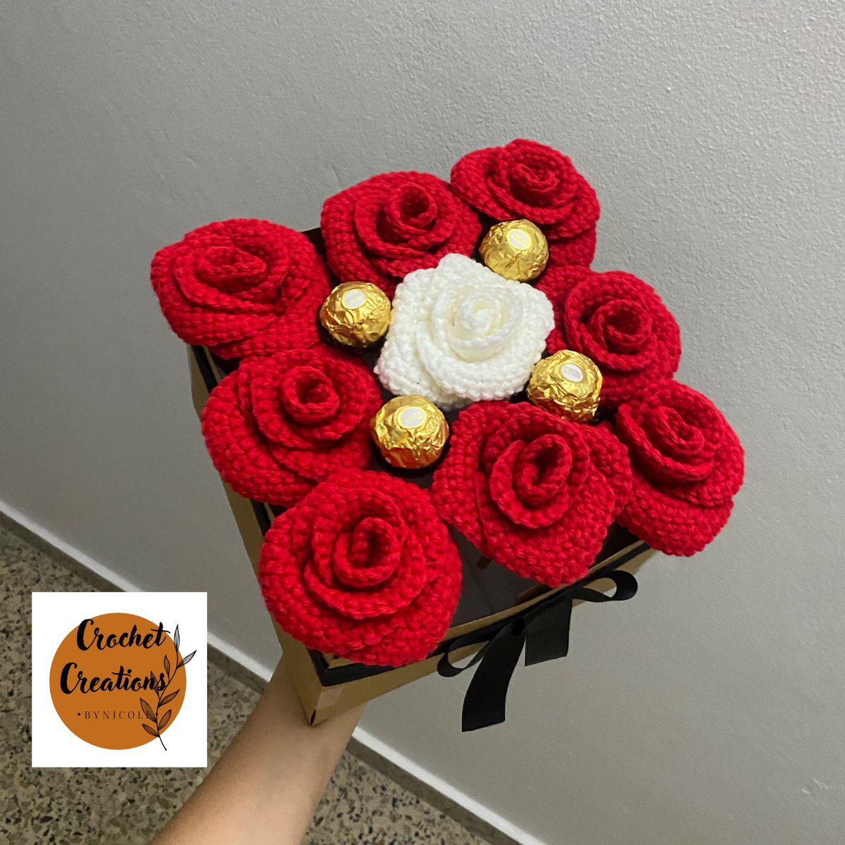 Bouquet de rosas eternas 🌹 el regalo perfecto Ig: Crochetcreations_bynicole #apoyalolocal #handmade #crochet