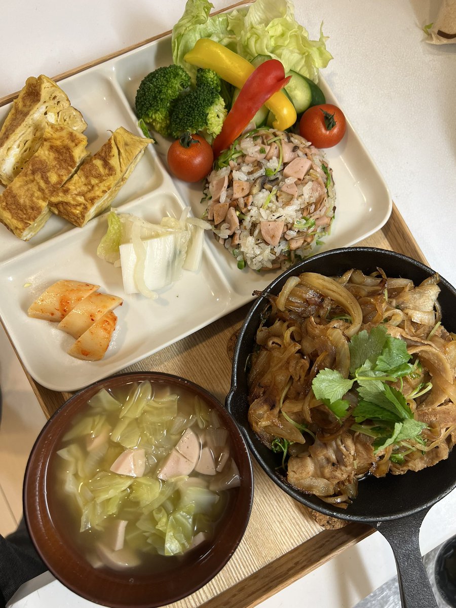 bambichan11's tweet photo. 今日は生姜焼き🍳 https://t.co/c37zh8mGx4