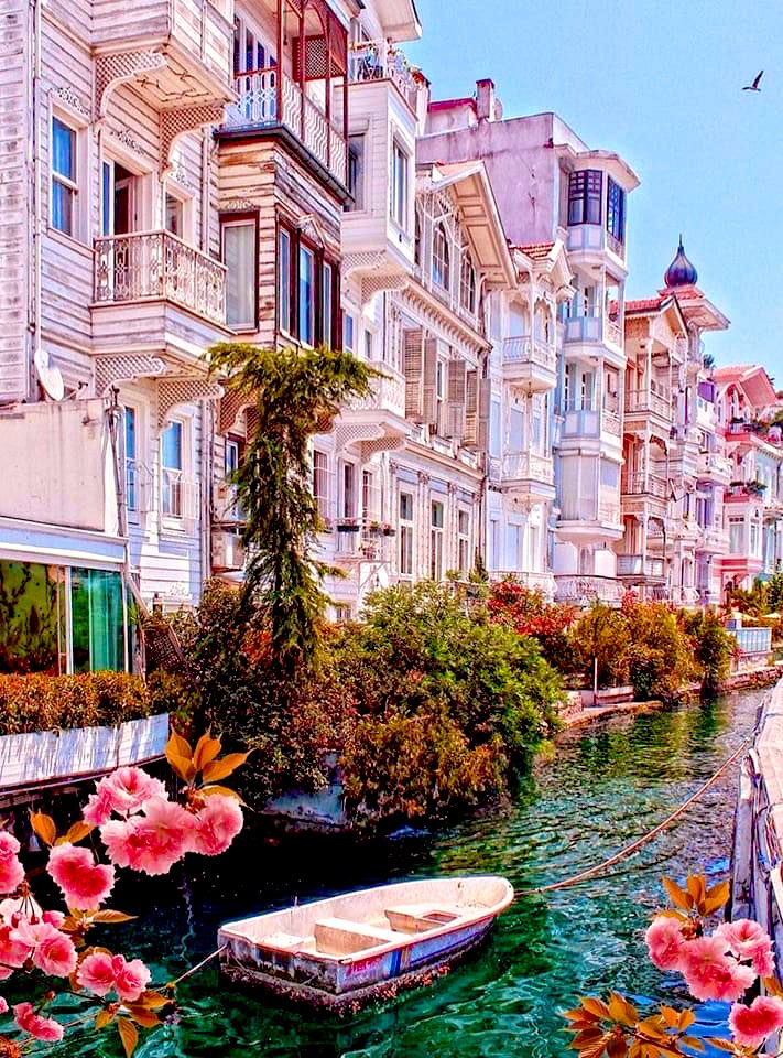 EnzoKenzo10's tweet photo. Turkey 🇹🇷 https://t.co/vi9xhadyfY