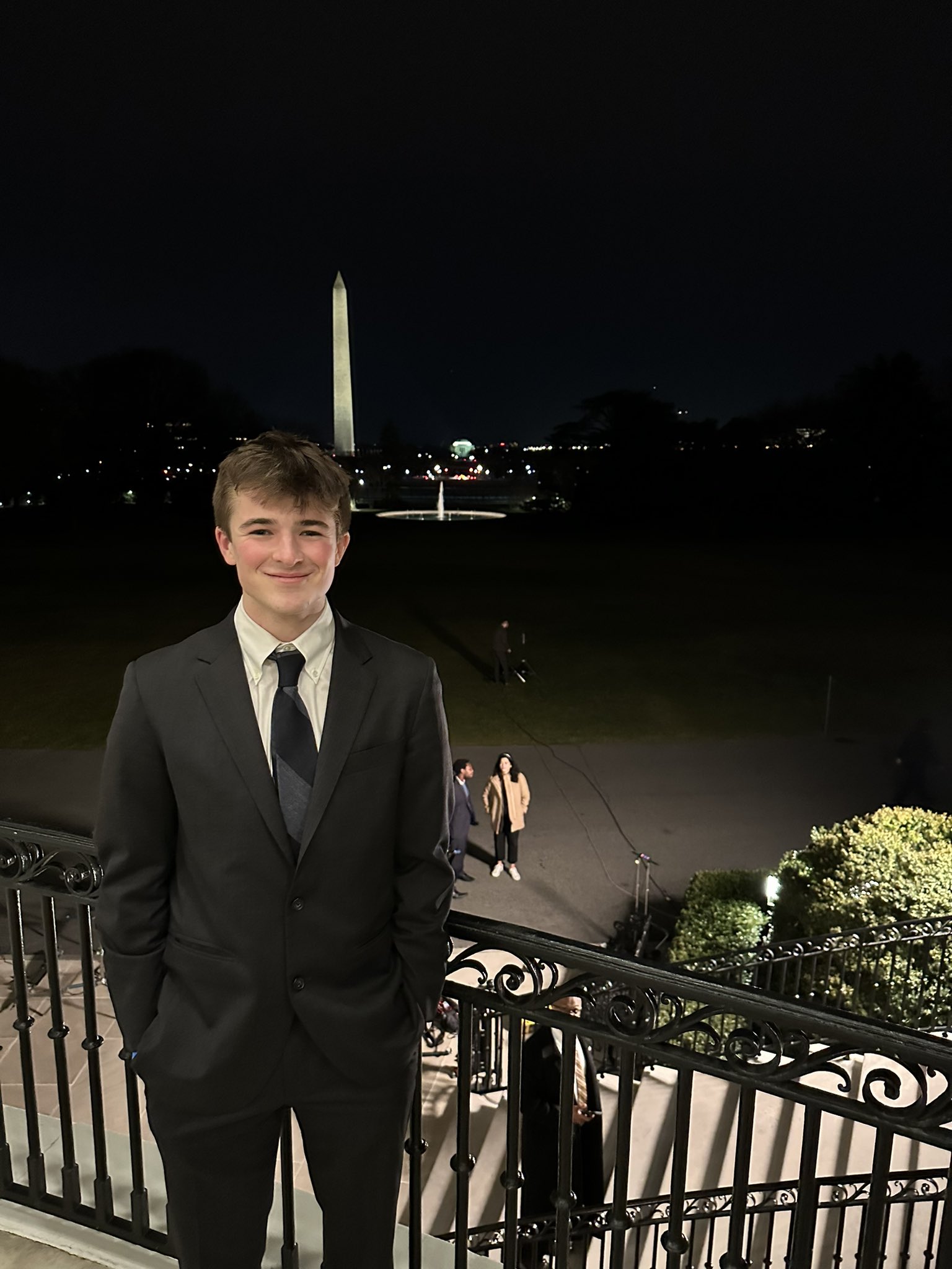 Harry Sisson on Twitter: “At the White House for the State of the Union