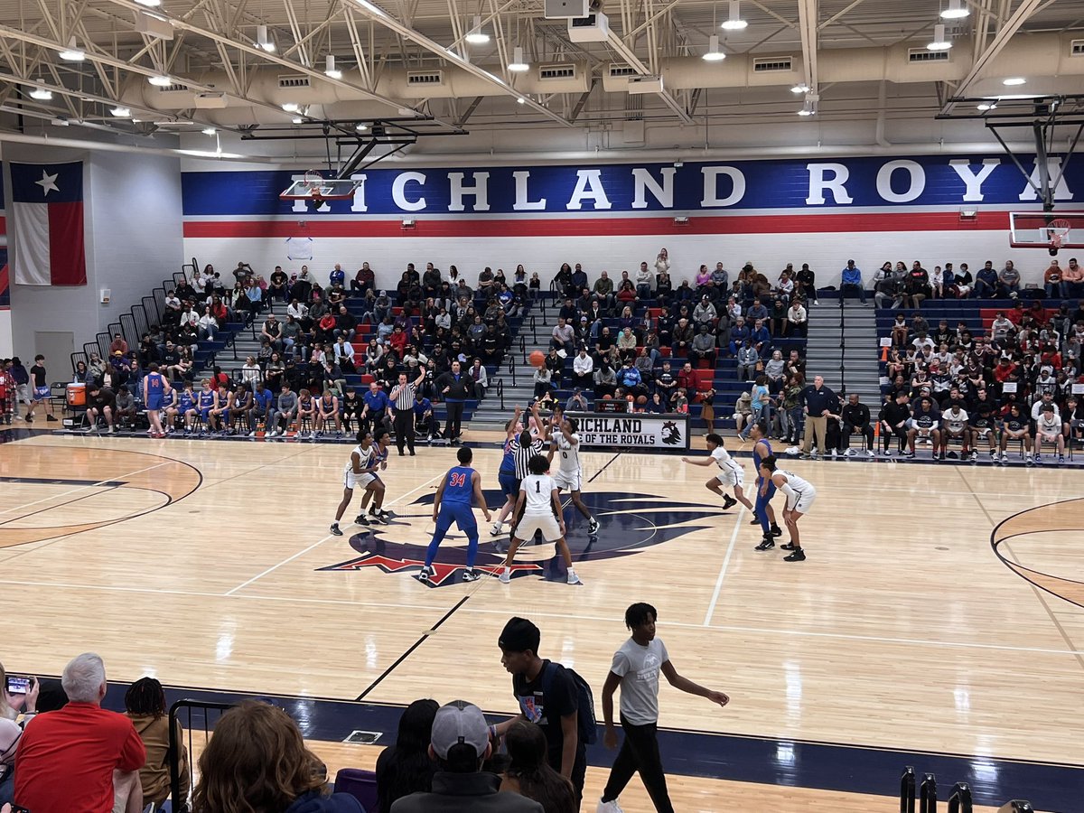 NFWbball's tweet photo. Bron needs 36.

Kentucky v. Arkansas.

Choice: @GHSmustanghoops in @Richland_hoops 🏡.

 Hottest district race in our area &amp; possibly the metroplex. 

#SupportNFW 🏀 https://t.co/Hb4TSwzzU1