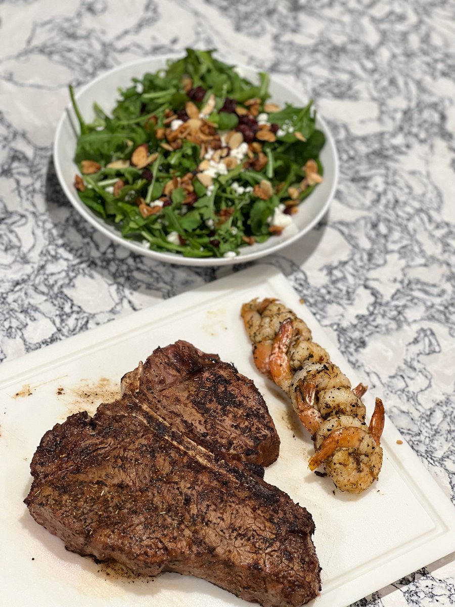 MarcKipp's tweet image. #porterhousefor2
#steaknshrimp
#Foodie 
#dinnerdate