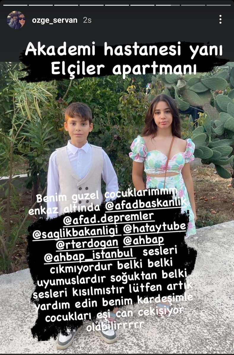 Antakya, Atatürk Caddesi, Elçiler apartmanı. Özel Antakya Akademi Hastanesi yanında, üst geçin tam yanında ACİL VİNÇ LAZIM LÜTFEN YARDIM EDİN  #acilvinc #seferberlik #deprem <a href="/BabalaTv/">BaBaLa TV</a> <a href="/ahbap/">Ahbap</a> <a href="/OguzhanUgur/">Oğuzhan Uğur</a>