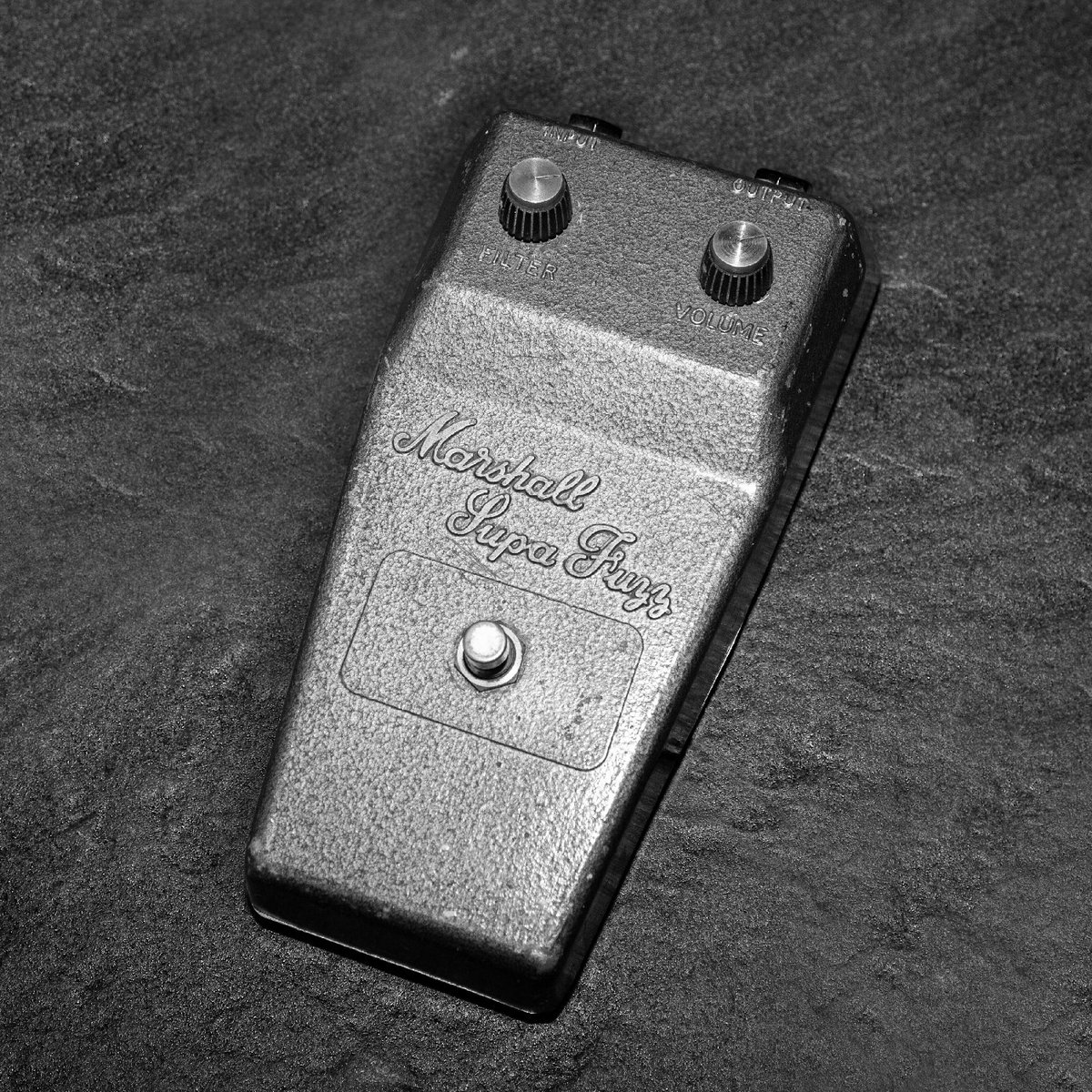 Marshall_Japan's tweet photo. #マーシャルヒストリー

Marshall創生期を彩った、もうひとつのレガシー🏛️
コラム「ペダル・ヒストリー Part 1」をチェック☝️
https://t.co/e76zfPLfuJ

#SupaFuzz
#SupaWah https://t.co/LH7QdlTopn