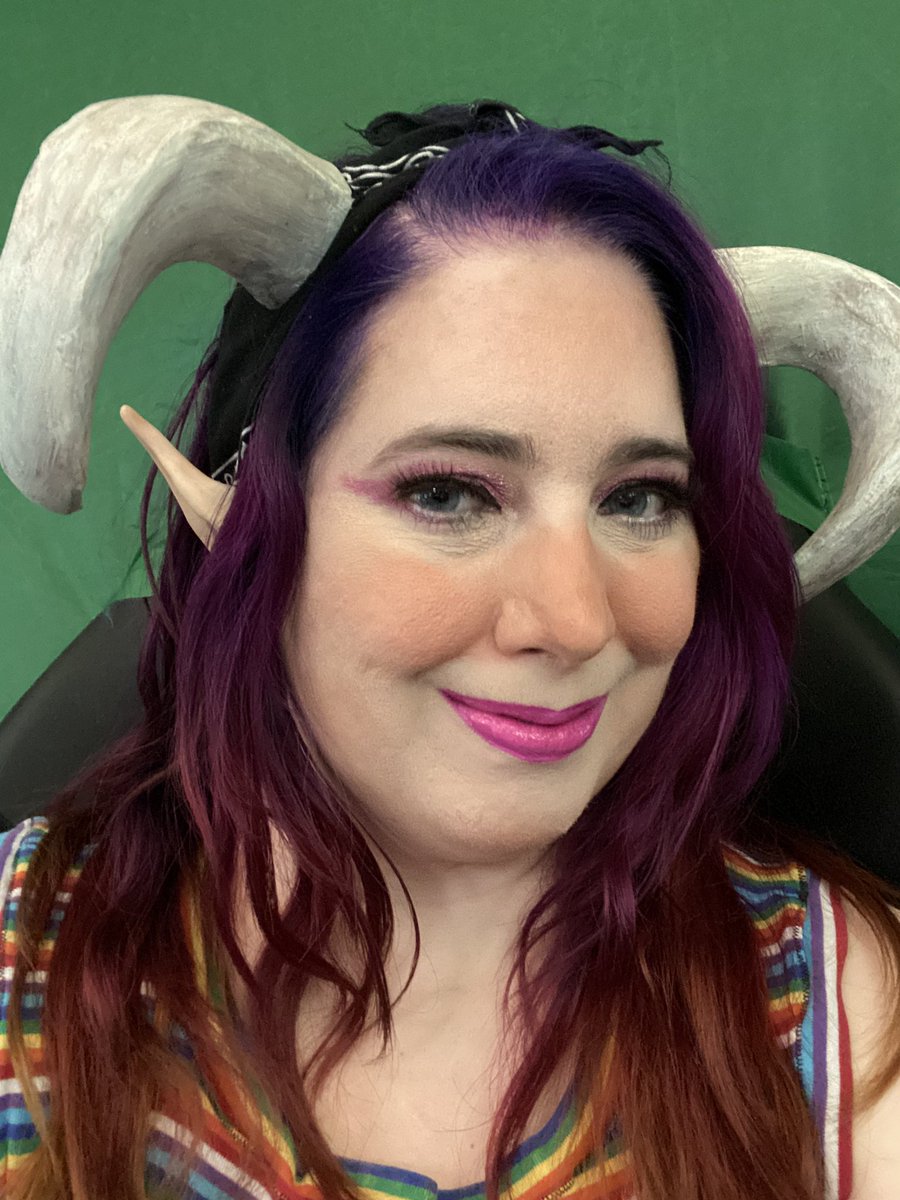 TheGeekForge's tweet photo. #shadowrun shenanigans on https://t.co/o79d7SC2C6 - come see if tonight is a TPK! https://t.co/WjMxuY5lJp