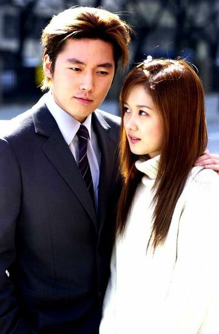 Lp_KdramaS's tweet photo. #JangHyuk and #JangNara reunited for fourth time with the drama #Family
1- #SuccessfulStoryofaBrightGirl
2- #FatedToLoveYou
3- #OldGoodbye
4- #Family https://t.co/kIAPXNQzwk
