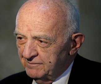 #HLVSBeinusz 
Con mucho dolor recibimos la 
noticia del fallecimiento del querido 
Compañero Beinusz Szmukler. 
Su vida de lucha nos inspira, 
seguirá presente, acompañándonos 
en la defensa de las causas justas.