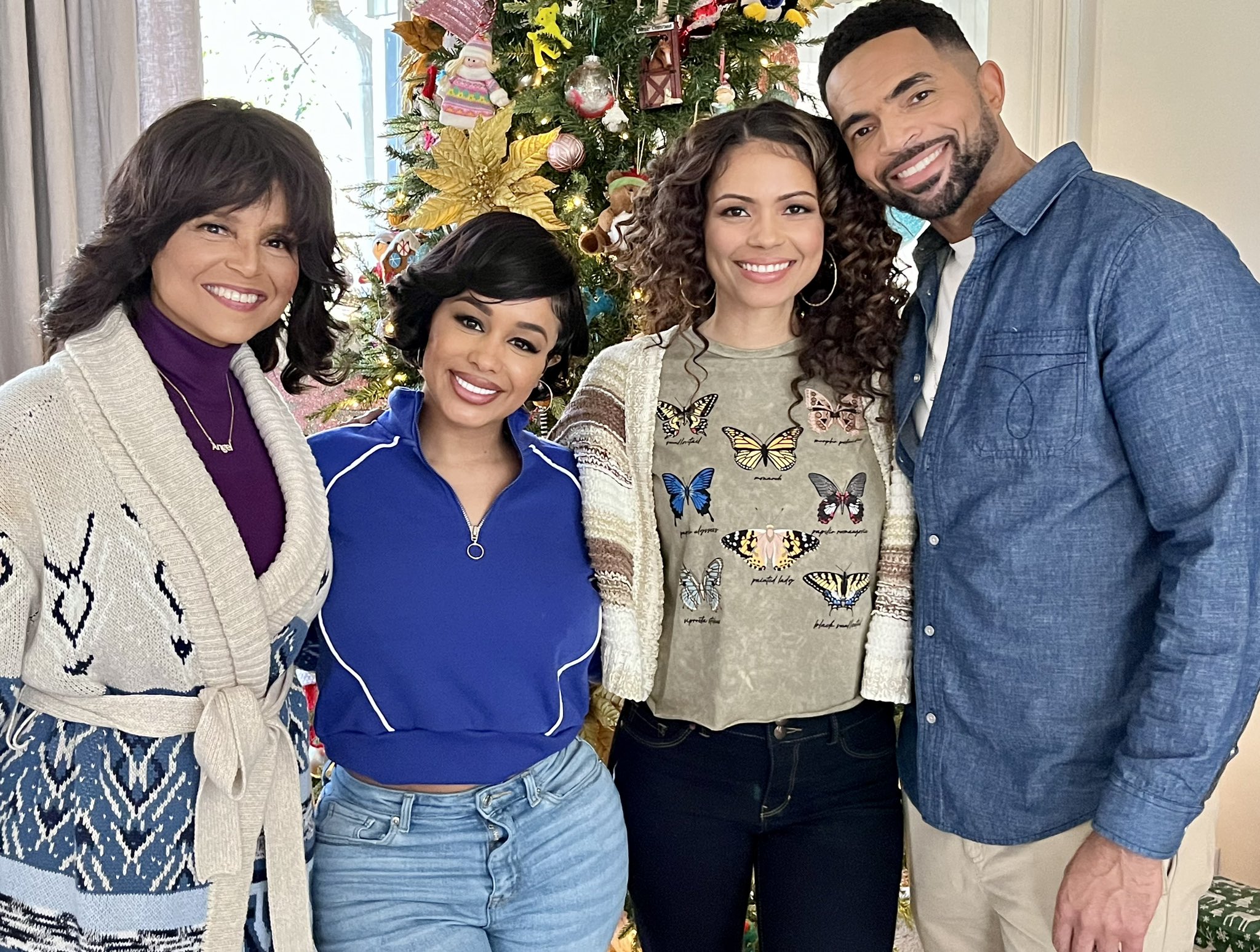 Victoria Rowell on Twitter: "Meet my new TV family starring @dreamdoll