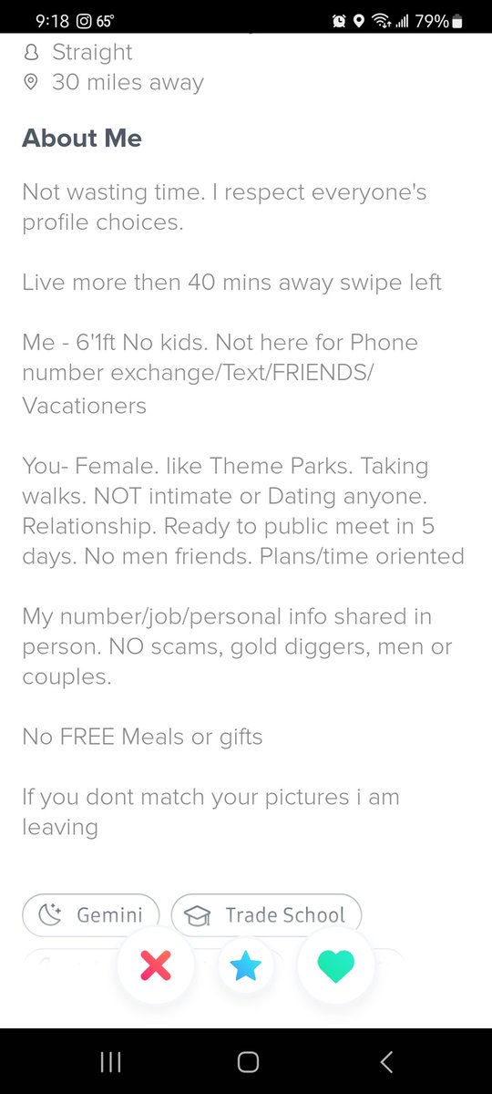 Heather's Disneyland Adventure tweet media