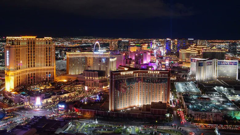 TravelGumbo's tweet photo. #LasVegas #NumbersUp, #OutgrowingAirport #ttot
TravelGumbo NEWS
By Travelers, for Travelers
https://t.co/ou9QNvATnq https://t.co/7O6CNuRYP0