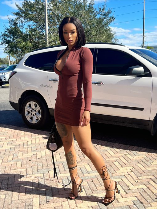 What&rsquo;s it giving? 🤌🏽 https://t.co/5TwHnOpx4L<a href="/tag/shakethatasssaturday"class="tags"><span>#shakethatasssaturday</span></a>