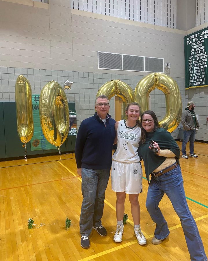 Congratulations Katie Yoder on scoring your 1,000th point !!!