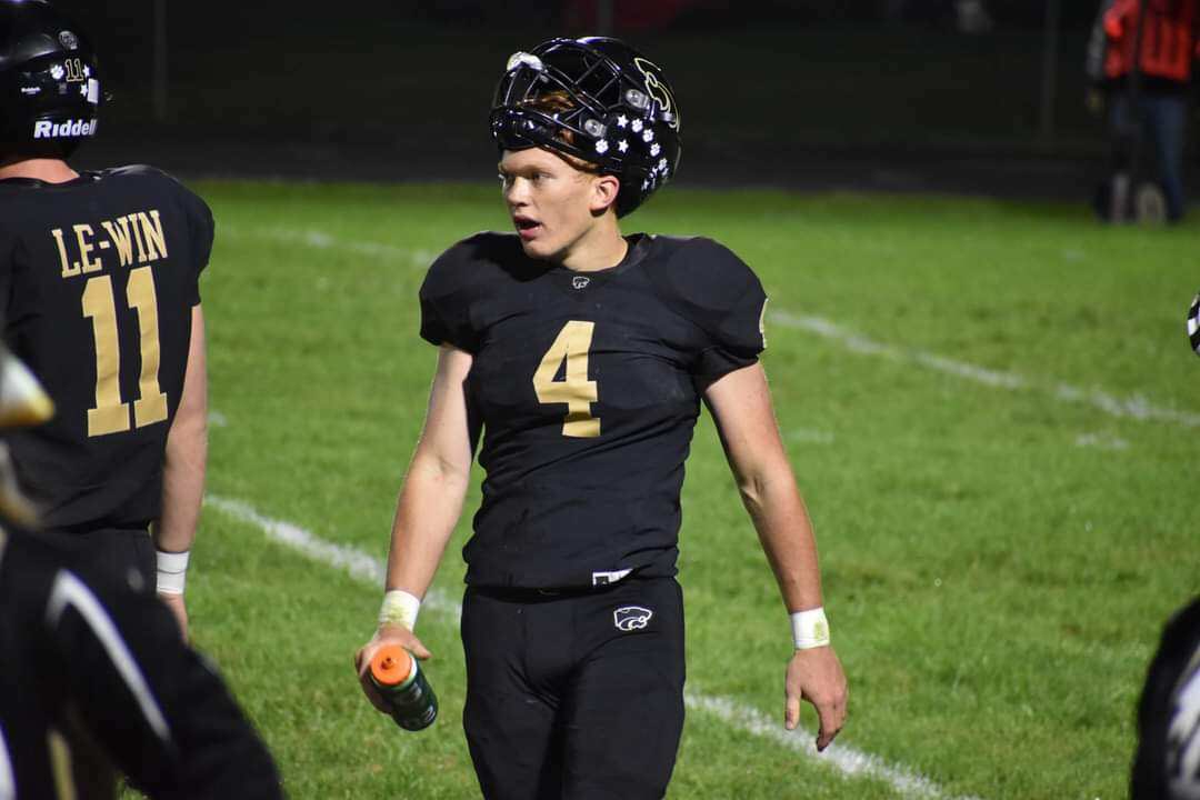 PrepHeartland's tweet photo. Welcome to the @CSAPrepStar team @DunkerGage! This 2024 OLB/FB from @LWHSPanthers can do it all! 3.5GPA✅1400+ rush yards✅28 TDs✅84 TT✅2 Ints✅AllState O and D✅State Champ✅ Check out his full profile below! https://t.co/QopMQpOgkr https://t.co/ytlIYJEqGn