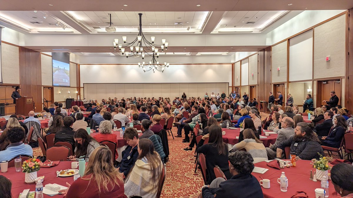 VACoopExt's tweet photo. #VaCoopExt agents and specialists are having fun learning, connecting, and laughing together at the 2023 #VCEWinterConference! #EngagedExtension @VCE_Director @Virginia4_H https://t.co/Q2xySLchaP