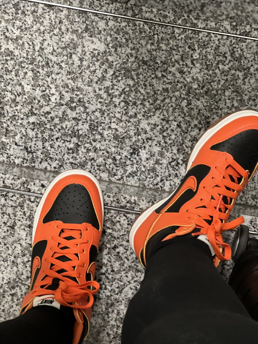 aleexcormier's tweet photo. @thesolesupplier https://t.co/8mfYLwAcxy