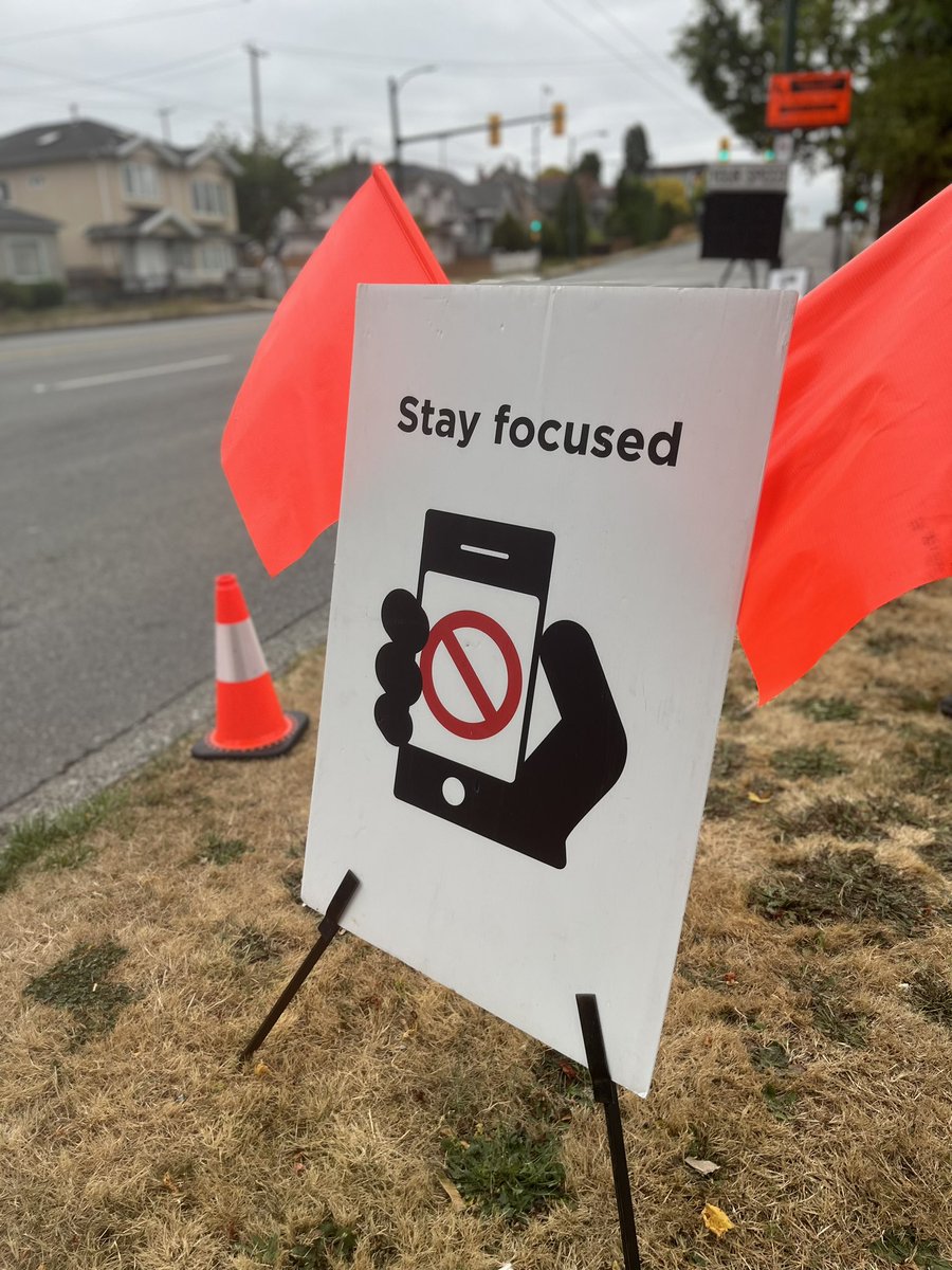 acarvalho84's tweet photo. Last week members of @svcpc had a great Speed Watch training session with @RoadSafetyHarv and Office Melissa  from @VPDTrafficUnit. Our #mission is to keep our @CityofVancouver safer. https://t.co/FAkcXLEXQt