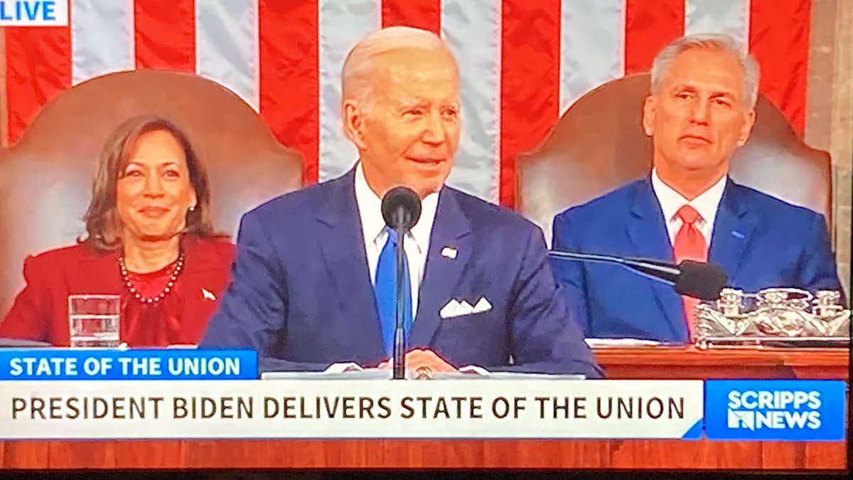 Bmh1winHill's tweet photo. Tell ‘em Joe! #POTUSRocks 🤙🏽😎🪖🇺🇸🦅 https://t.co/XE3anIVoWL