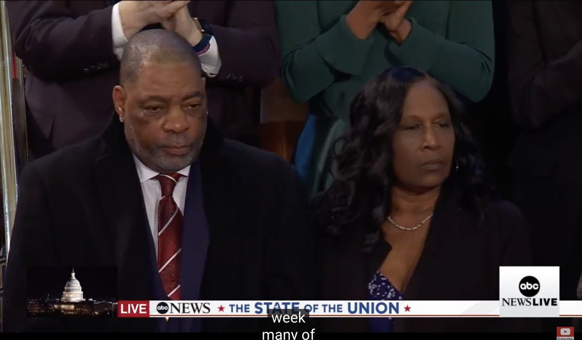 President Biden welcomes the parents of Tyre Nichols, who law enforcement brutally murdered.

Biden reminds the nation that Black &amp; brown parents are forced to have "the talk" with their kids when interacting with police. Powerful recognition.

We demand justice.
#SOTU2023