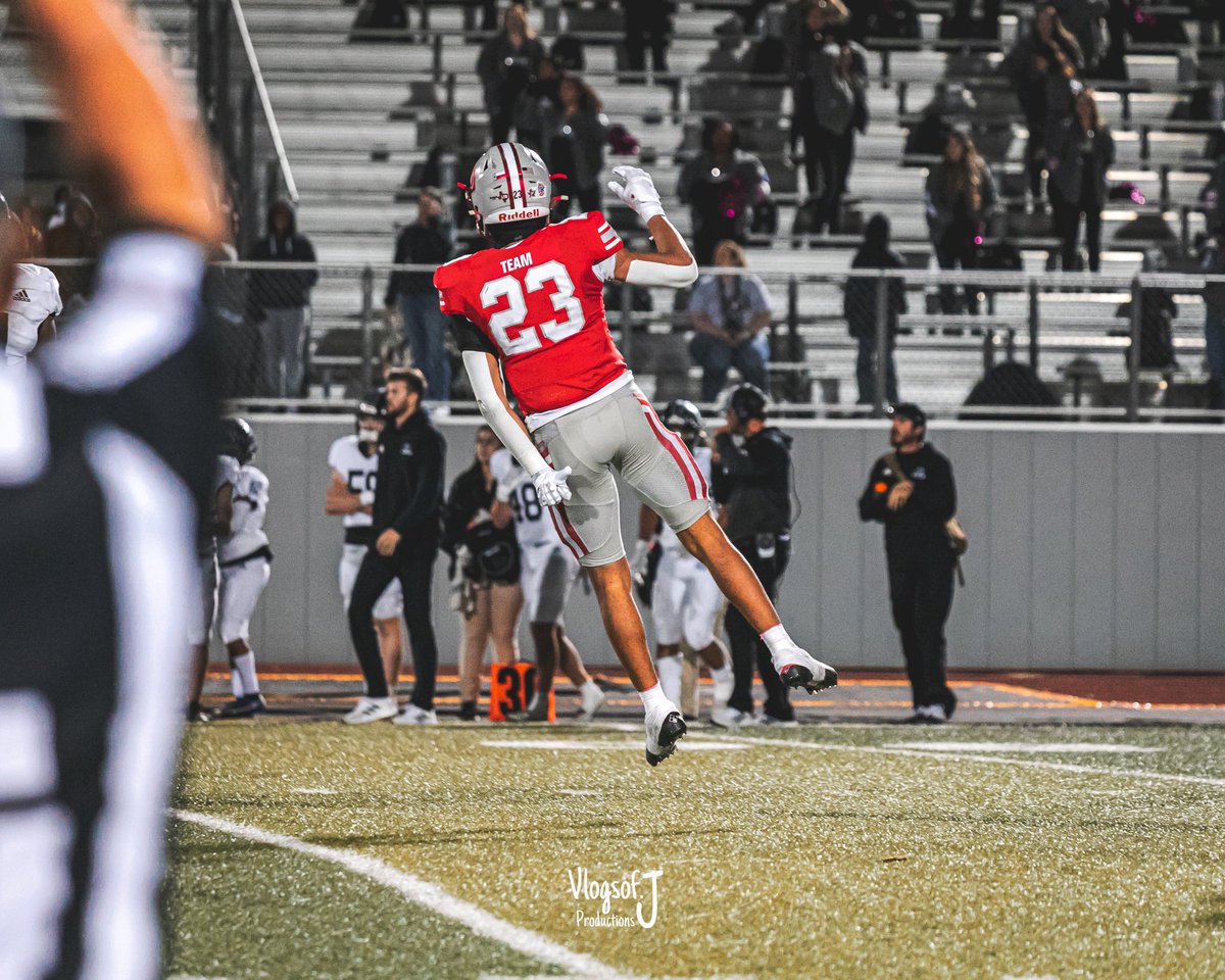 Junior Season Highlights: 6’1 195 
130 tackles 
14TFL 
3 Pbu 
4 Sacks
<a href="/Coach_Suits/">Craig Suits</a> @ACUCoachCass <a href="/CoachJG_/">Justin Gordon</a> <a href="/Coach_Killough/">Clint Killough</a> <a href="/CoachJessLoepp/">Coach Jess Loepp</a> <a href="/coach_dobes/">Don Dobes</a> <a href="/CoachMoCrum/">Maurice C. Crum Jr.</a> <a href="/CoachMCScott/">Mark Scott</a> 
hudl.com/v/2K14eJ #Repost