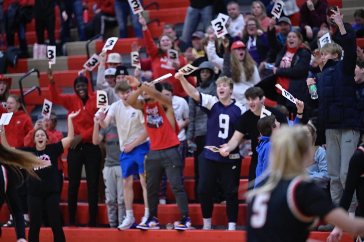 MonticelloMagic's tweet photo. Lily Manning's 116th 3-point basket of her career passes Shari Laugen (2002-2006) and Gabby Laimer (2011-2014) for most all time in Magic girls basketball history! 

Fans held up signs to celebrate the achievement. 

Congrats, @LilyManning23! 

#MontiMagic @CoachGeyen https://t.co/zrjgtczYZR