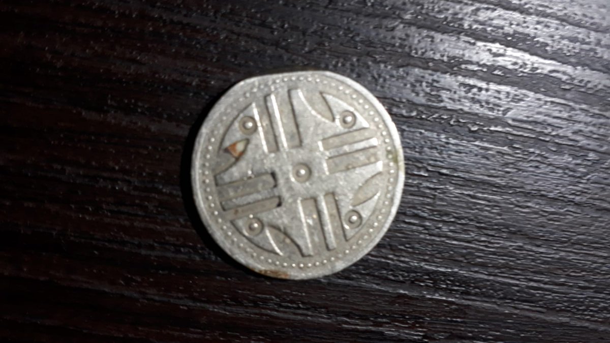 TrekkerBaker's tweet photo. SÓLO PARA COLECCIONISTAS

#Vendo Moneda de 200 Pesos con 5 Puntos Año 1995 de Colección  $40.000

Preferiblemente contra entrega para verificar la veracidad, ubicado en Bogotá, localidad de Suba.

INFO: CEL/WHATSAPP 319 278 8579 click: https://t.co/7RRXDXd9Ll

#Coleccionista https://t.co/9l3m2g3SLu