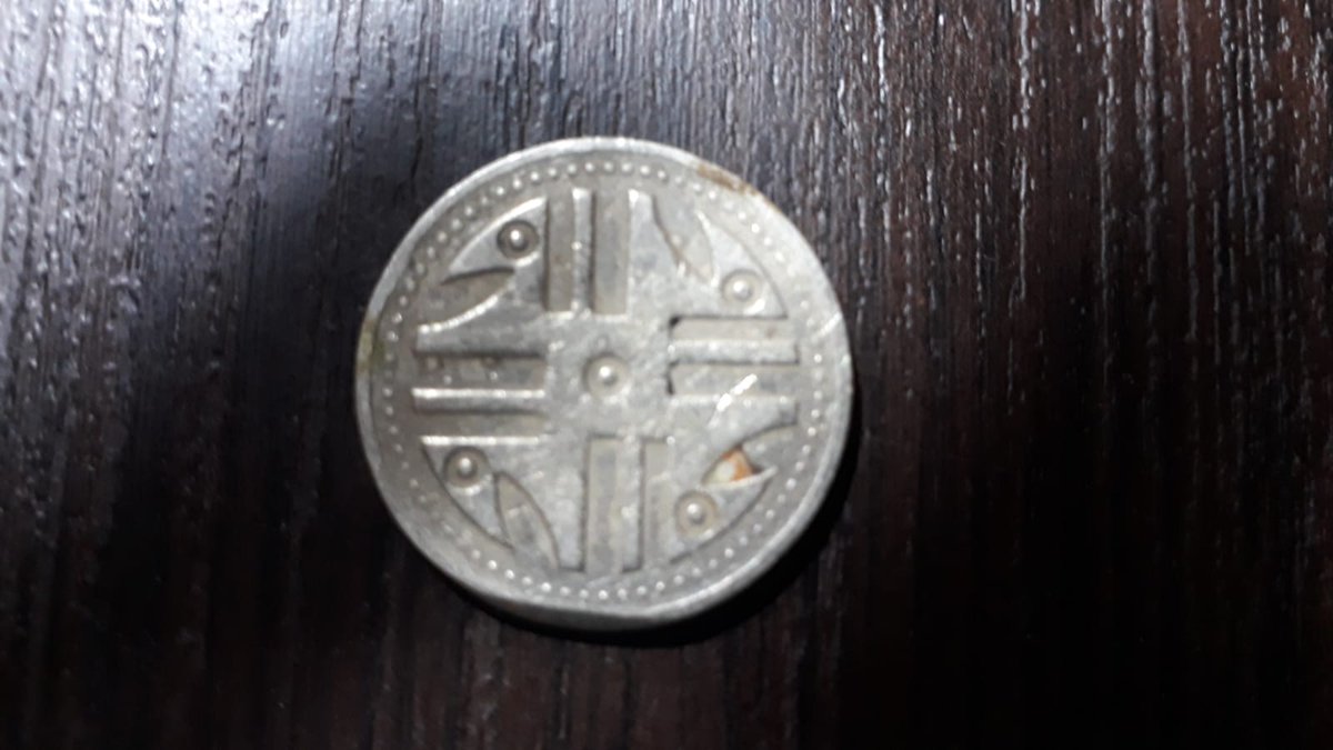 TrekkerBaker's tweet photo. SÓLO PARA COLECCIONISTAS

#Vendo Moneda de 200 Pesos con 5 Puntos Año 1995 de Colección  $40.000

Preferiblemente contra entrega para verificar la veracidad, ubicado en Bogotá, localidad de Suba.

INFO: CEL/WHATSAPP 319 278 8579 click: https://t.co/7RRXDXd9Ll

#Coleccionista https://t.co/9l3m2g3SLu