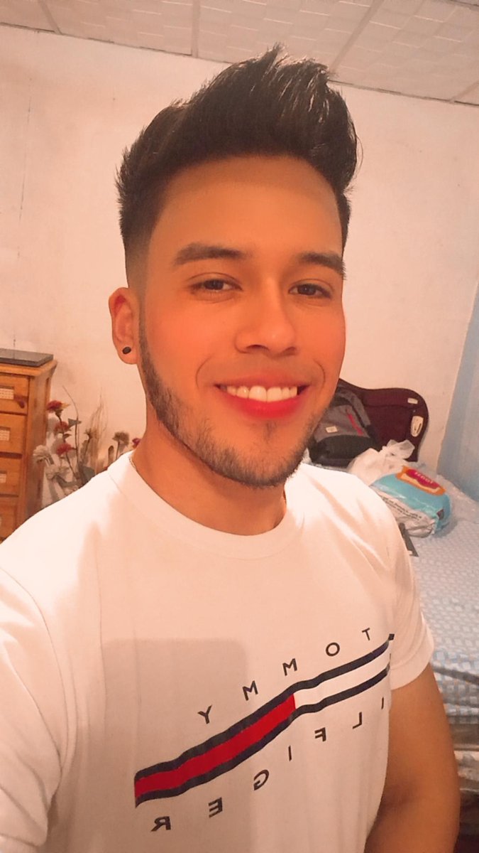 jj_evariste's tweet photo. La vida es un parpadeo, donde la meta es ser feliz❤️‍🩹 https://t.co/o9UvxnDGSD