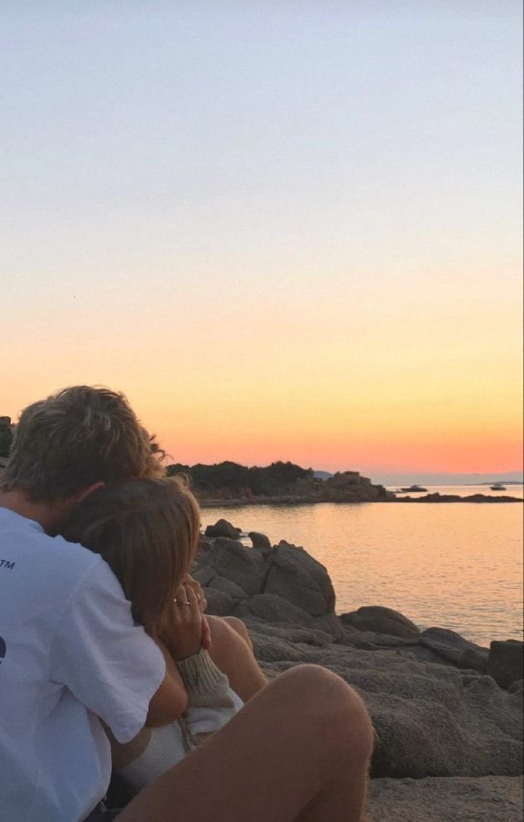 cxrlkch's tweet photo. 𝐈 𝐬𝐭𝐢𝐥𝐥 𝐬𝐚𝐲 𝐚 𝐥𝐢𝐭𝐭𝐥𝐞 𝐩𝐫𝐚𝐲𝐞𝐫 𝐟𝐨𝐫 𝐲𝐨𝐮, 𝐦𝐲 𝐝𝐚𝐫𝐥𝐢𝐧𝐠. https://t.co/ceeulS71yX