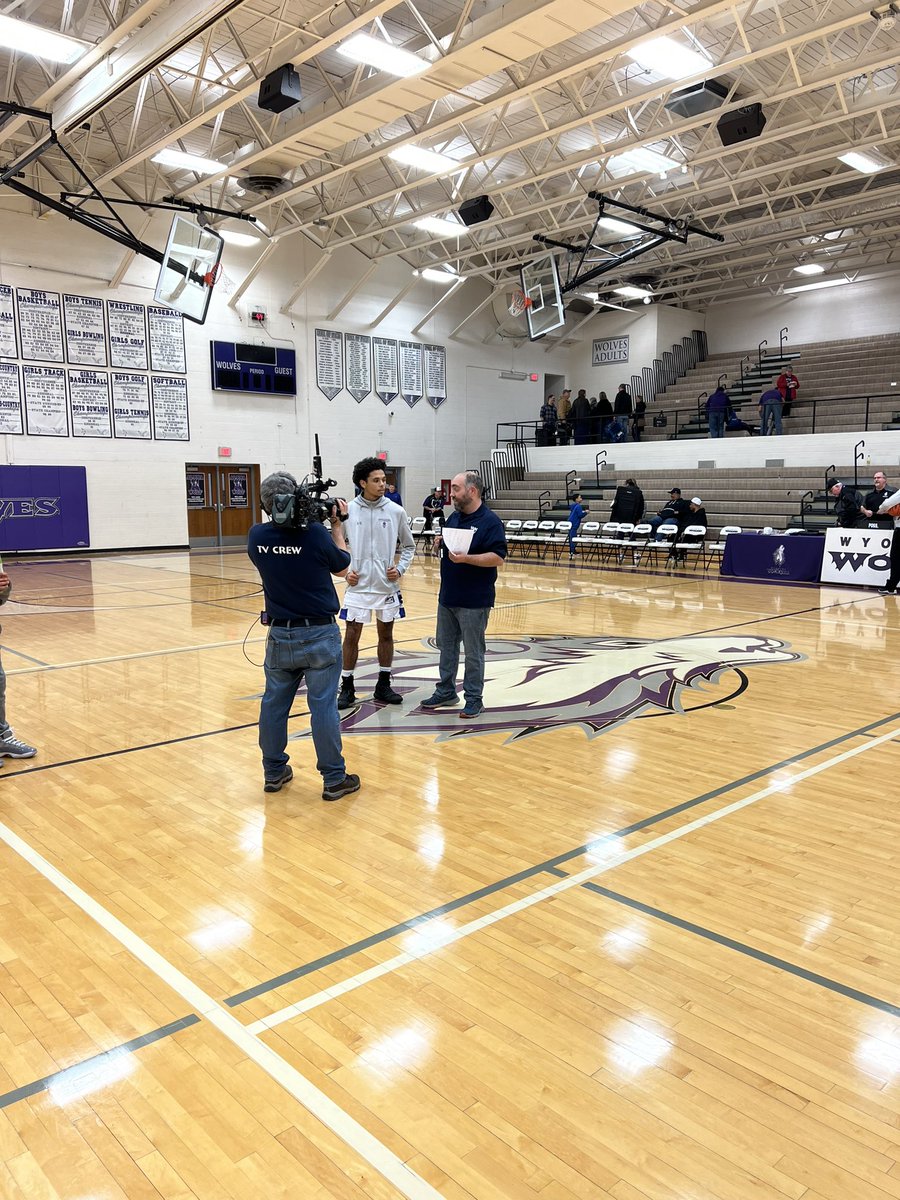 jbaumbs's tweet photo. What a great night! Celebrating our awesome teachers and staff, capped of with victories for all three levels!@WYOMBB @whs_wolves https://t.co/e65scUj46p