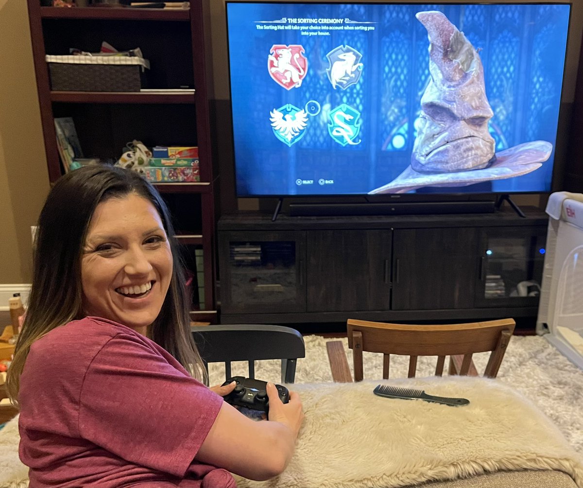 AntLab_Games's tweet image. This is going to seriously interfere with our board game review queue! If anyone’s wondering, the game is amazing so far on the PS5!