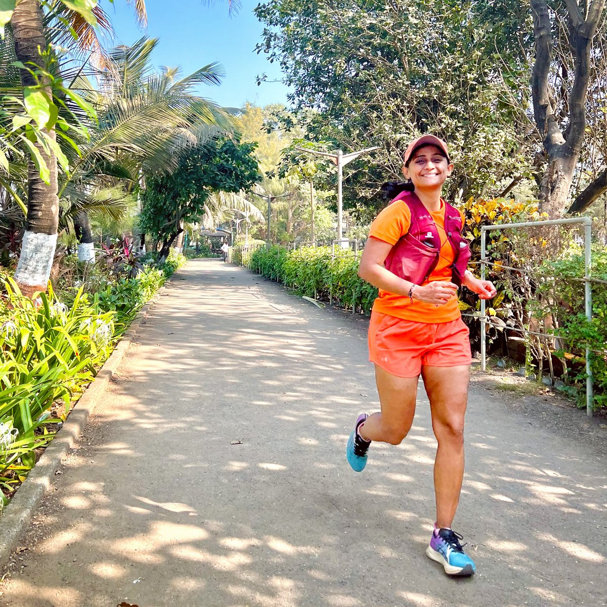 pribhatt29's tweet photo. Iโm in a โnothing can stop meโ season! ๐๐ปโโ๏ธ๐ช๐ผโ๏ธ๐ฅ๐ซ๐งก
#wednesdaywisdom #midweekmotivation #runnergirl #runningislife #ultrarunner #ultragirl #trainhard #ultrarunning #fitness #salomonrunning #fitwithpb https://t.co/sirJMYWFF4