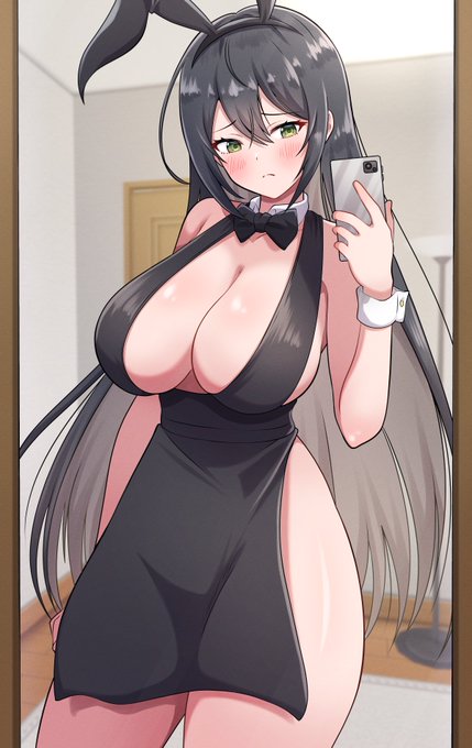 特別手当てを貰う代わりに
特別なバイト衣装姿を要求された葵ちゃん…!(という妄想)
#モノクロバニー 