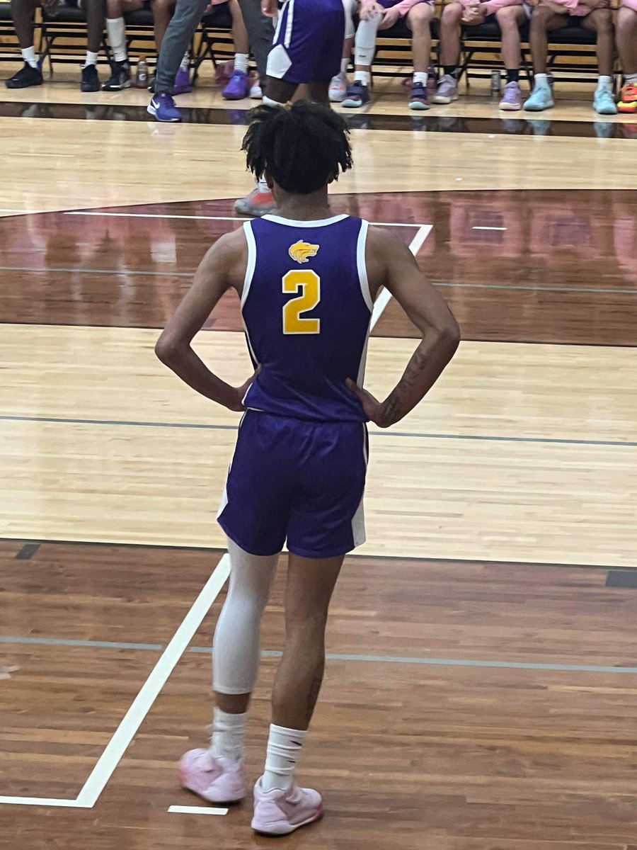 DevellWashingt6's tweet photo. Cameron Washington @workethicdna10  @EMU_MBB  @sword_mason @WeGotNext989 @TheD_Zone @ToryJ23 @ED23HOOPS https://t.co/WdGJ1B96FP