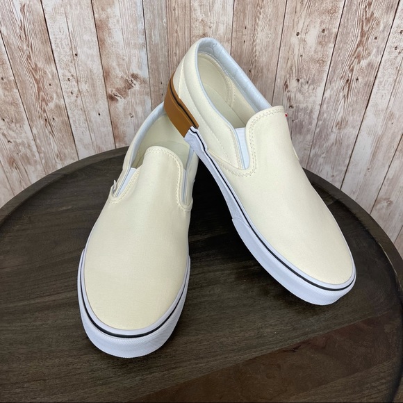 gnar_nasty's tweet photo. So good I had to share! Check out all the items I'm loving on @Poshmarkapp #poshmark #fashion #style #shopmycloset #vans: https://t.co/5XgGgJlrC0 https://t.co/jt2mvtZxAV