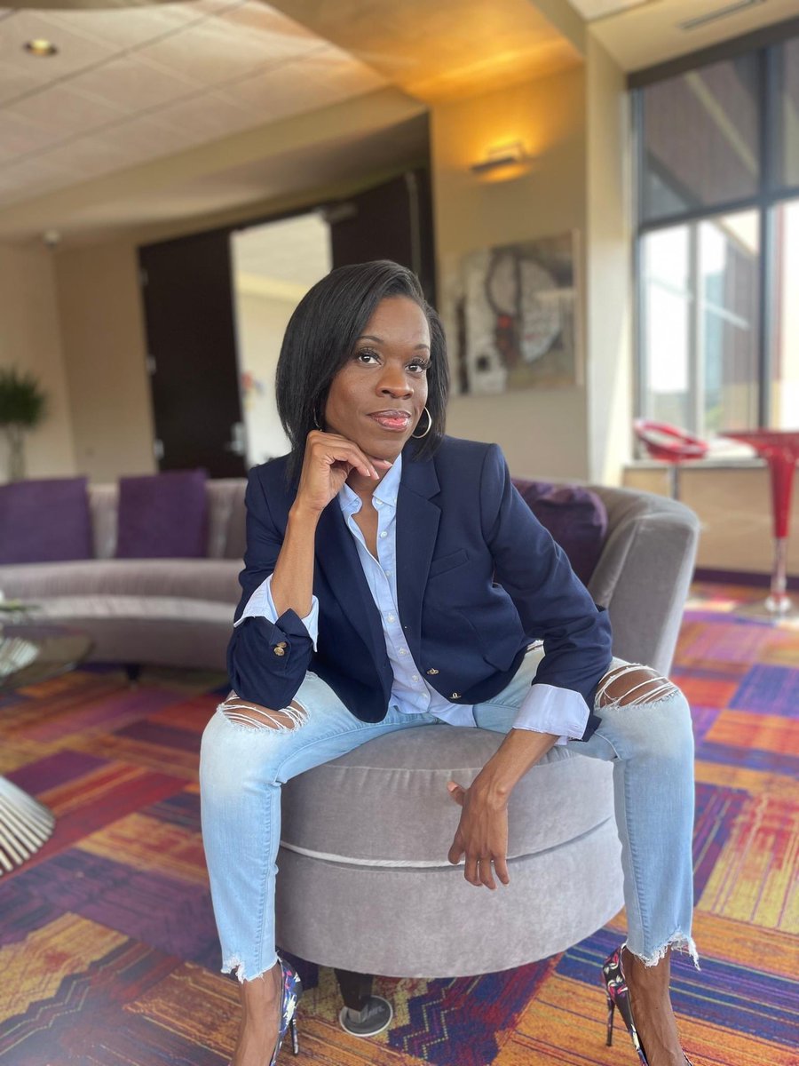 TheAlexMerritt's tweet photo. Guess who knew your broken heart would heal?
God DID! 

I Declare Love Podcast launches 2/14/23 @ 7:11pm CST
Hosted by The Love Engineer®️, Alex Merritt 

#IDeclareLove #TheLoveEngineer #loveisland #heal #love #ValentinesDay #Goddid #love #findyourthing #SidharthKiaraWedding https://t.co/tIE2Psltpv