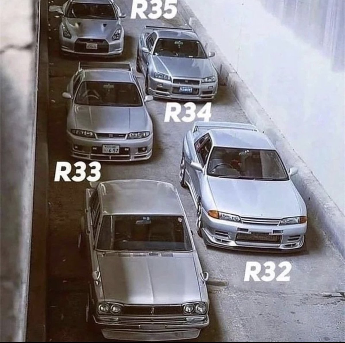 Which one you choosing?!🤔