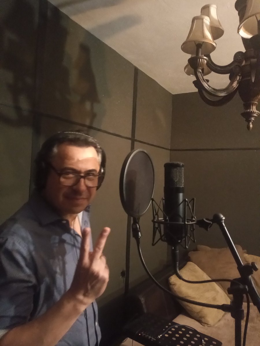 Cacho Olivas en el estudio
#music