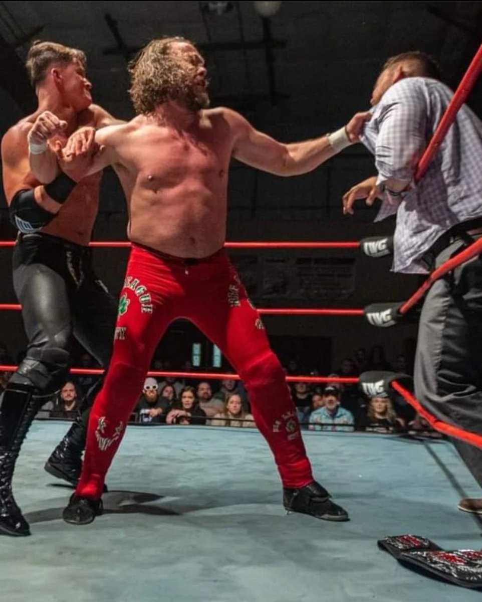 ColeKarterCLTV's tweet image. ✨♔♘IS IT A BIRD!? IS IT A PLANE!? NO! IT&apos;S SUPER INDY HERO COLE KARTER!♘♔✨

Our @IWCwrestling #SuperIndyChampion shows he&apos;s a Champion in all respects as he comes to the aid of @plummerlovesyou! What a top guy!

➳♡♔😌♘♡➳ 

📸: paigewatcheyphotography #ResetButton