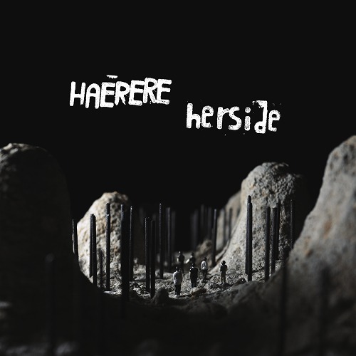 diskunion_dns's tweet photo. 【PUNK/HARDCORE新入荷】
北九州で活動するHAEREREとherside、
両バンドともに長い沈黙を破っての傑作スプリットCDがリリース!
●#HAERERE / #herside SPLIT
ex-CROSS MY HEARTのVo&GtとSTRIKE ANYWHEREのGtによって
結成されたUSボルチモアEMOバンドLIARS ACADEMY!
●#LIARSACADEMY/FIRST DEMO https://t.co/5rkRsSlFzZ