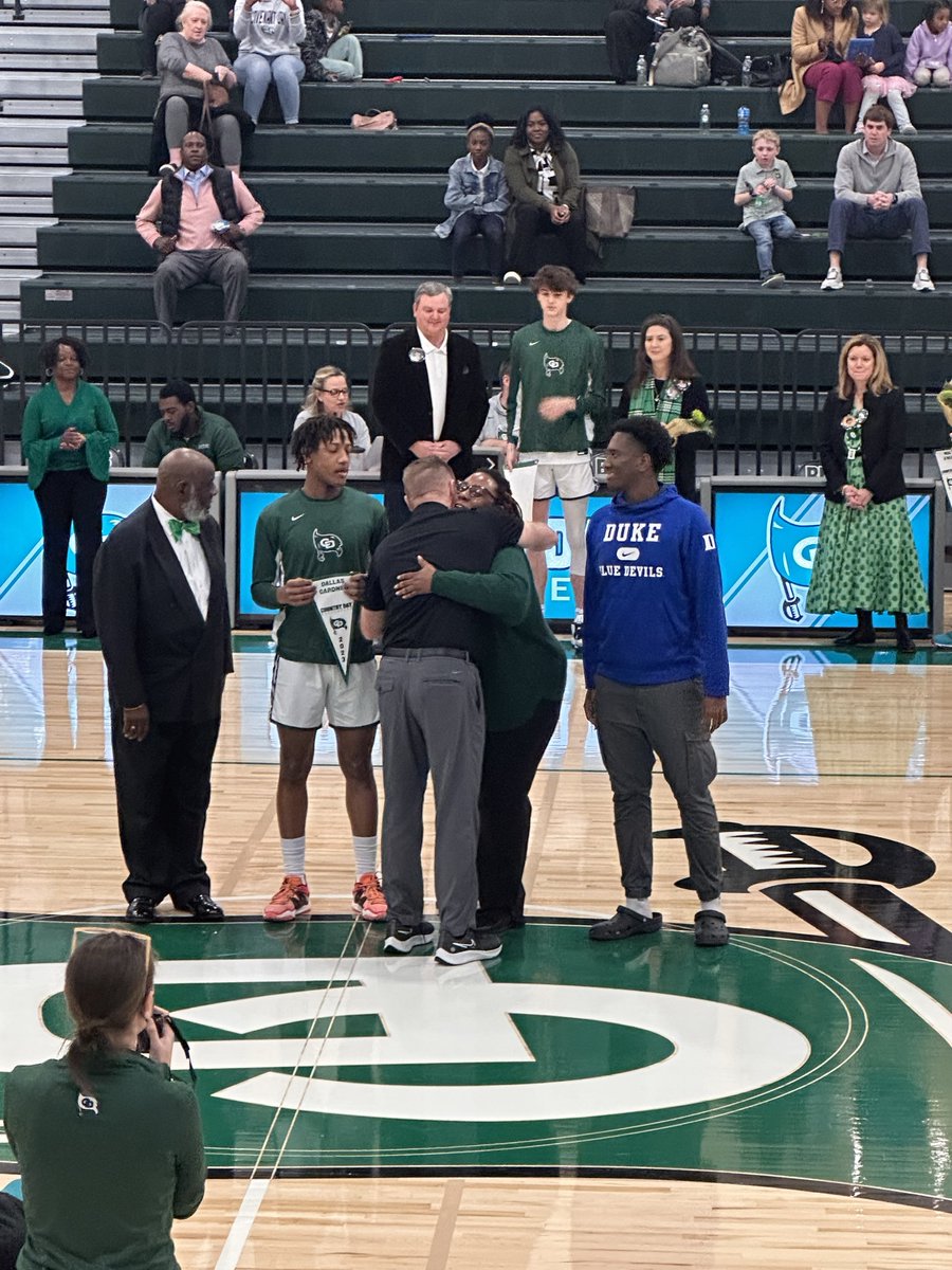 CCDSBoysHoops's tweet photo. Senior night 2023 with big win vs Covenant Day! Amazing group of guys and parents. Bucs mive to 19-11!!!! https://t.co/gfVBb3oXbb