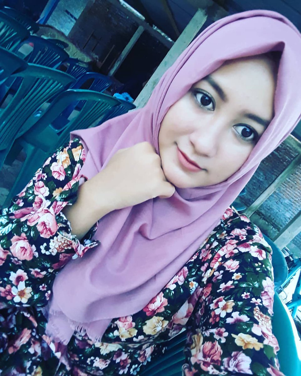 Kamu jahat tapi ngangenin