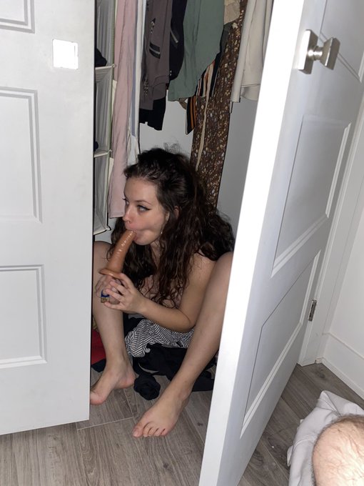 closeted quinn gremlin needs some cock https://t.co/LWnwFSMSKN