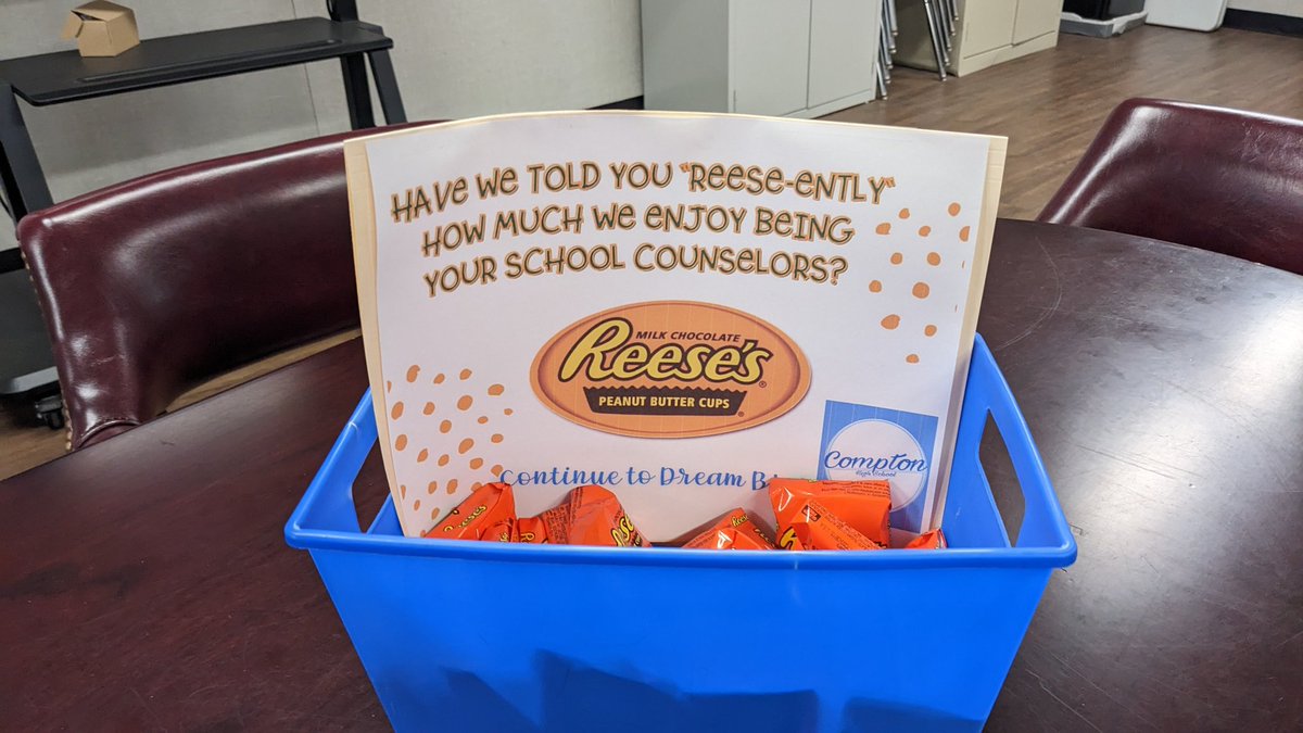 MightyTarbabes's tweet photo. Love from our school counseling team. #ELEVATE #ElevatingOurLegacy https://t.co/N4fOq8PCF3