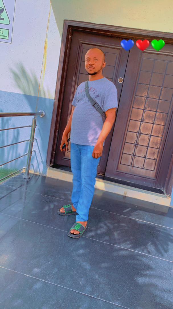 olabayo24's tweet photo. Happy birthday to me 🎂🎂🎂🎂🎂 https://t.co/naL6gLlkMJ